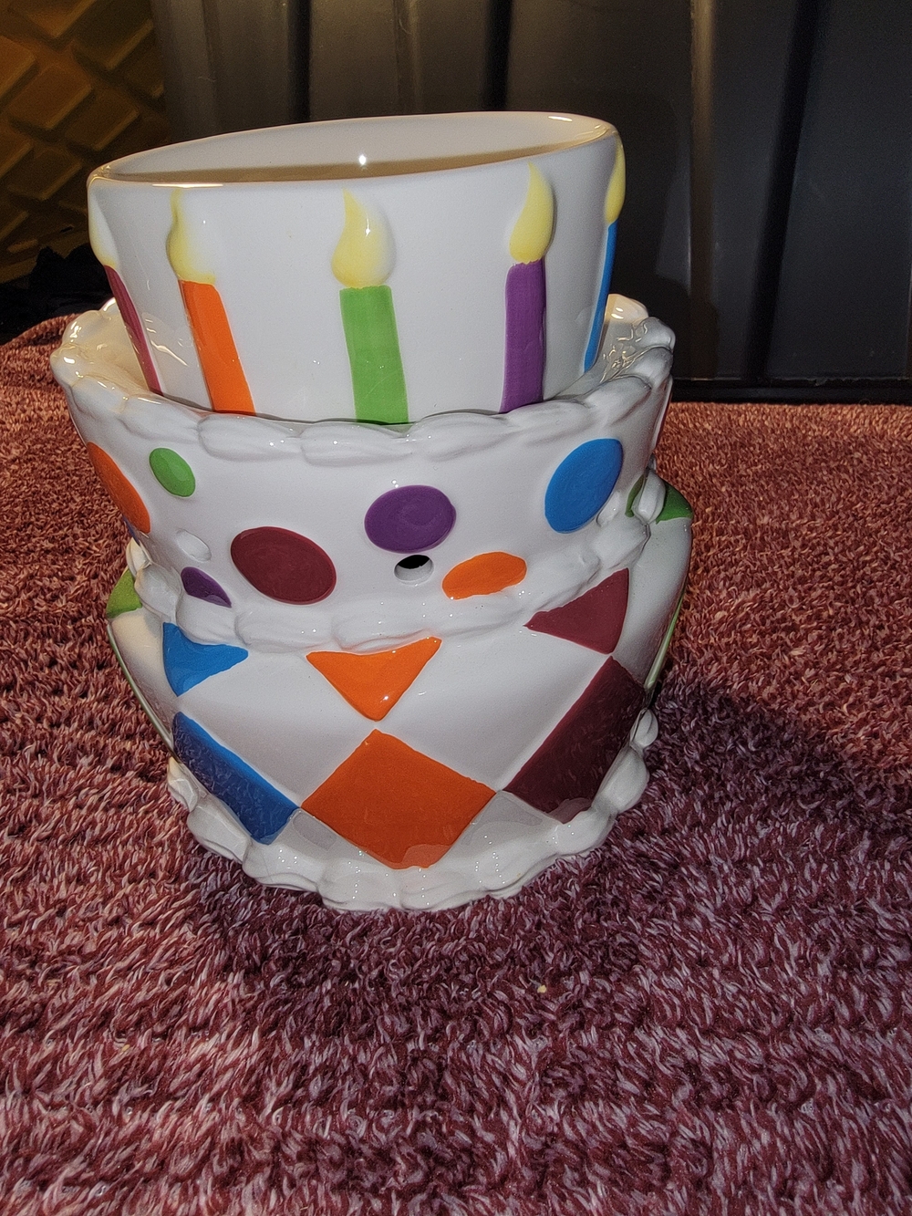 Scentsy Multicolor Birthday Cake Ceramic Wax Warmer
